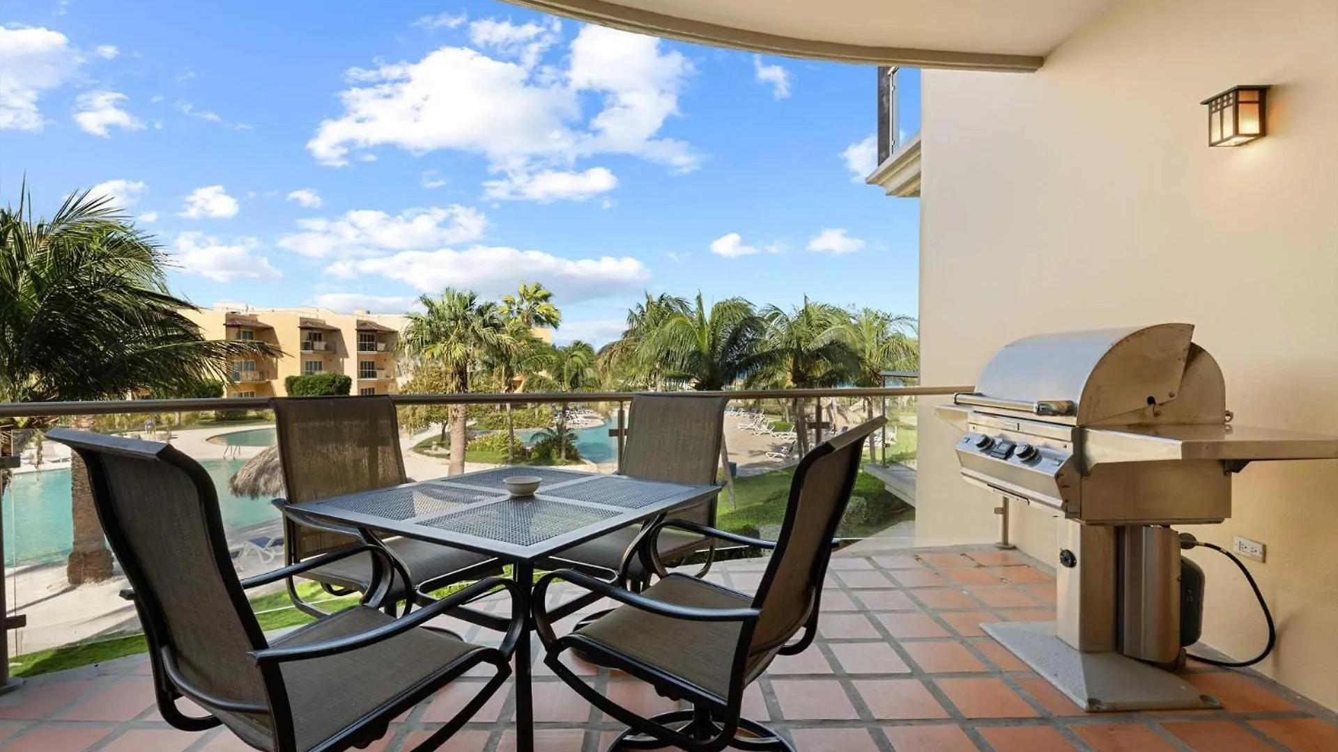 Beachfront - Absolute Luxury 2Br Condo - Bc254 Palm Beach