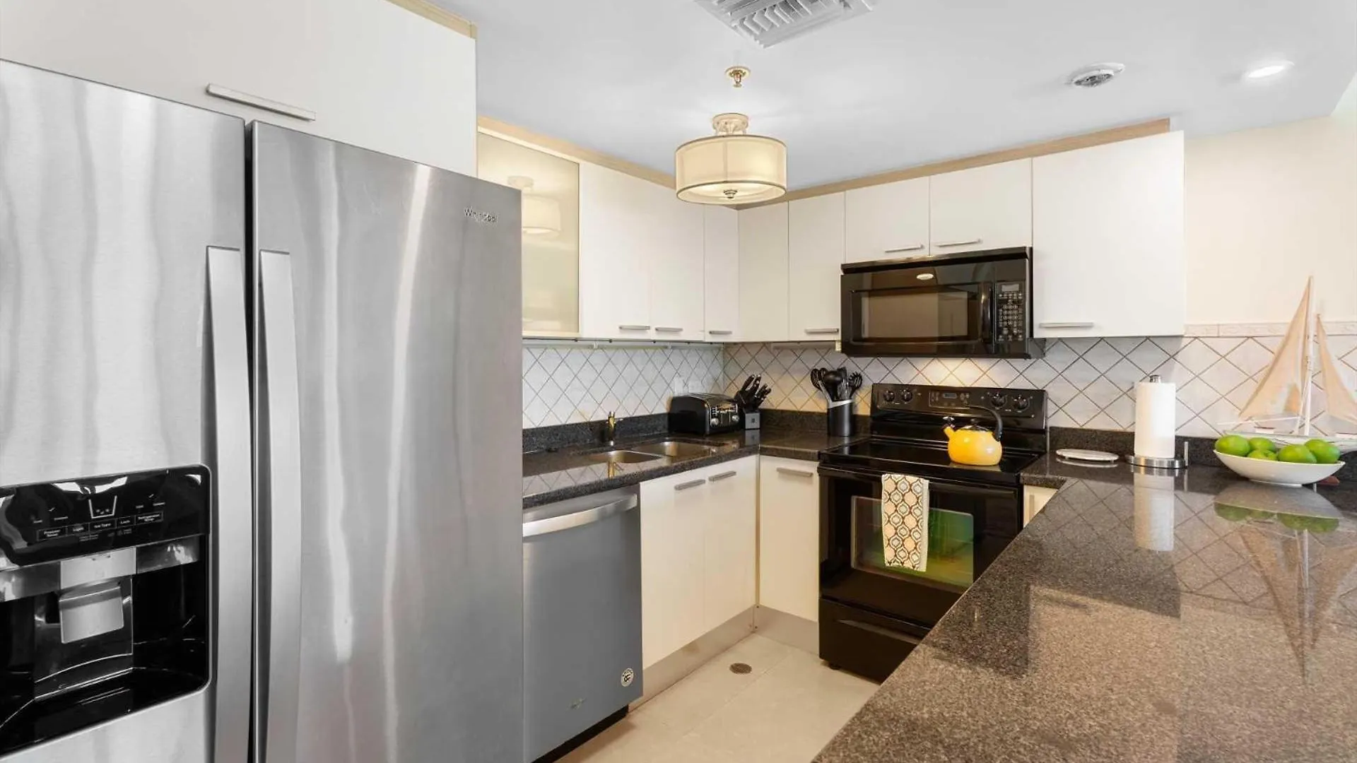Beachfront - Absolute Luxury 2Br Condo - Bc254 Palm Beach