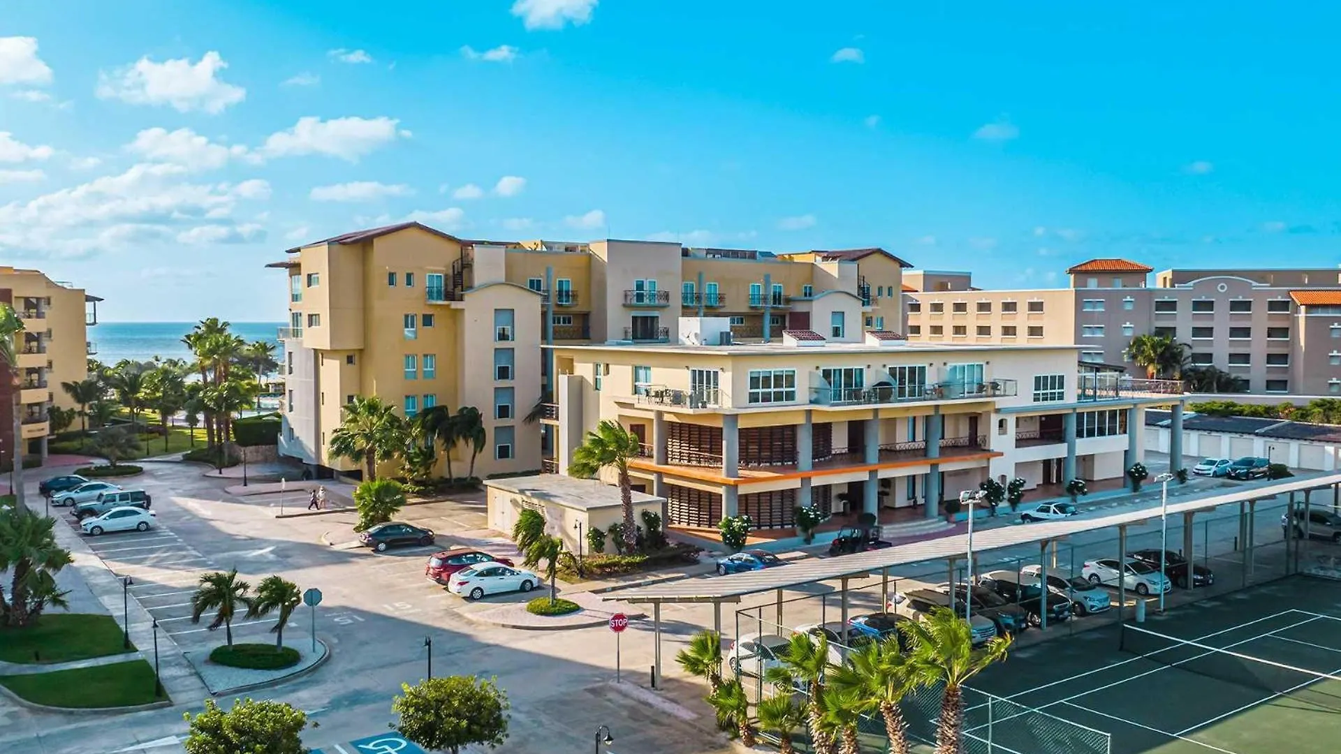 Beachfront - Absolute Luxury 2Br Condo - Bc254 Palm Beach Holiday home