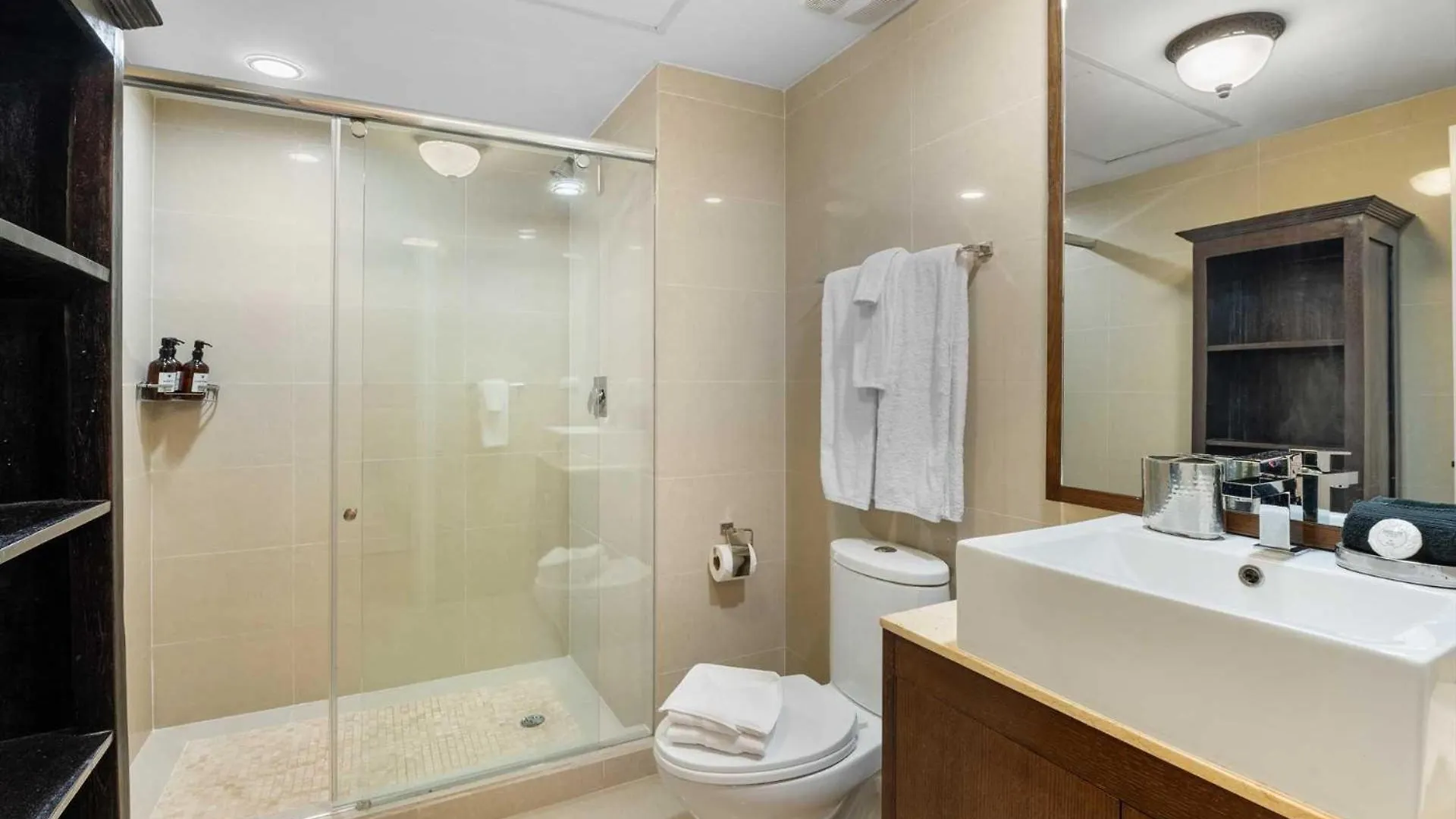 Beachfront - Absolute Luxury 2Br Condo - Bc254 Palm Beach Holiday home